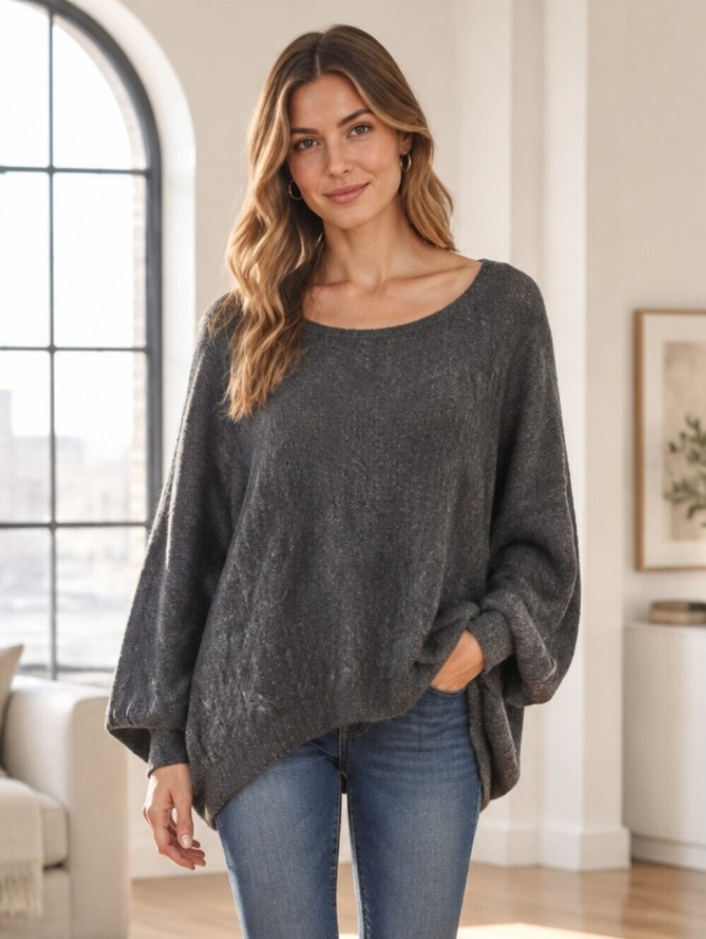 Maronie Crew Neck Top with Relaxed Fit and Soft Knit Texture Bat Sleeve Sz Large